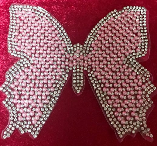 Pembe 10cm*10cm taşlı kelebek