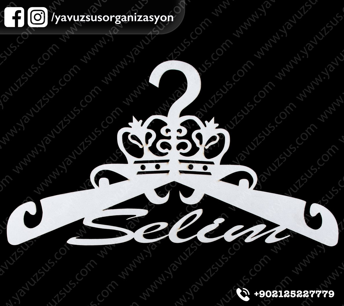 İsme ÖzelÇift taraflı kral taçlı ahşap askı(35*19)