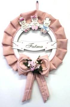 İsme Özel Fırfırlı Ayıcıklı Kapı Süsü