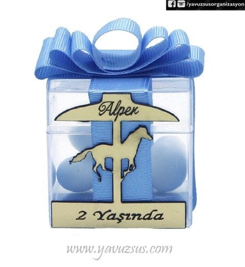 Küp Kutu Üzerine Atlı Pleksili Bebek Şekeri(20 ad) MAVI ATLI