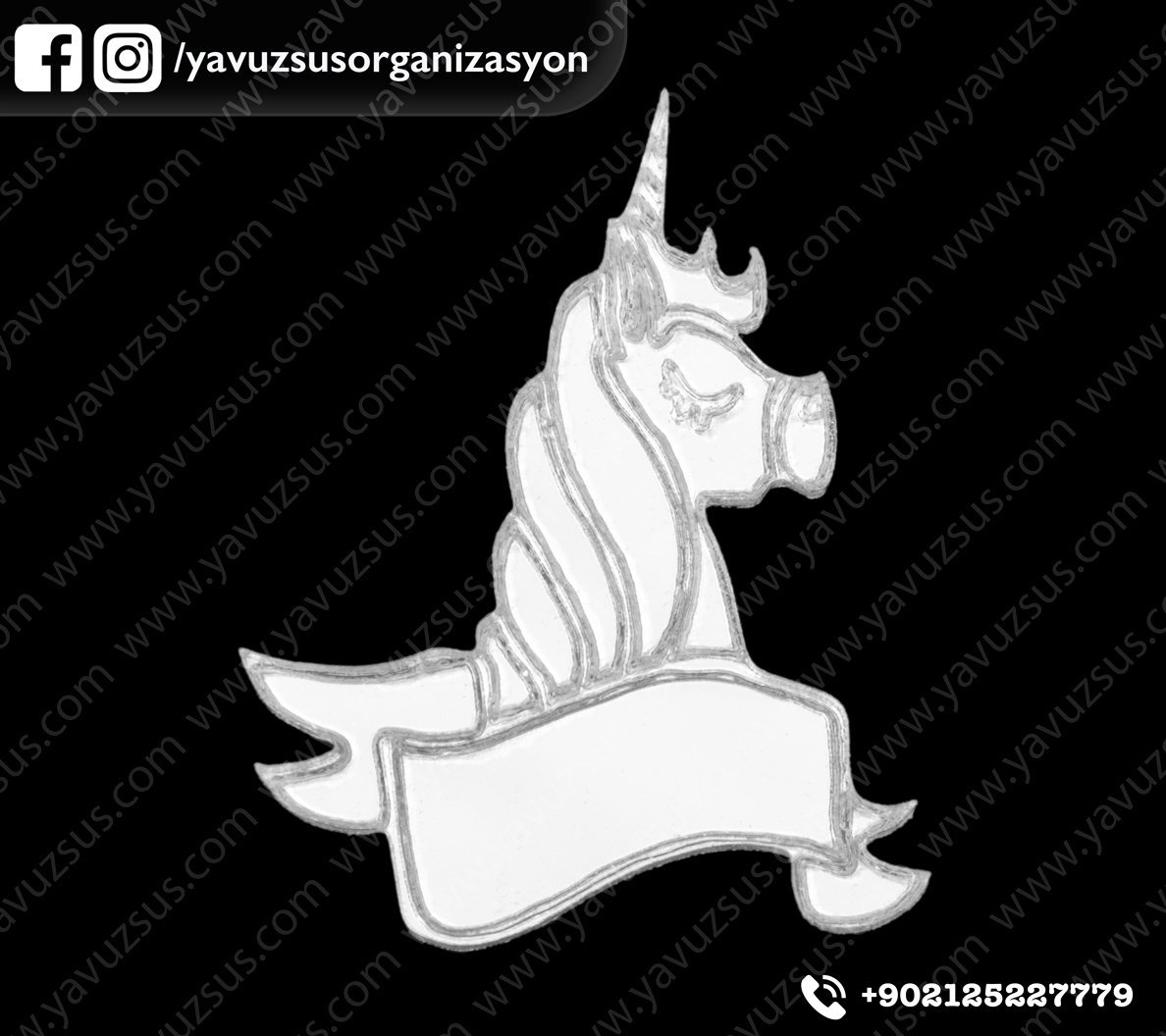 Unicorn pleksi (4*3cm) GUMUS