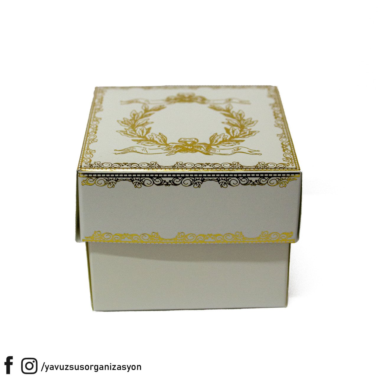 Yaldızlı Karton Kutu (8x8x6 cm 25 adet) BEYAZ