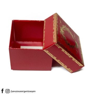 Yaldızlı Karton Kutu (8x8x6 cm 25 adet) KIRMIZI