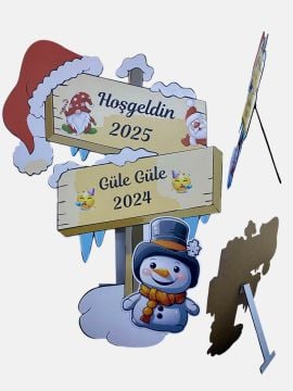 Büyük Ayaklı Hoşgeldin 2025 Dekorlu Yılbaşı Panosu