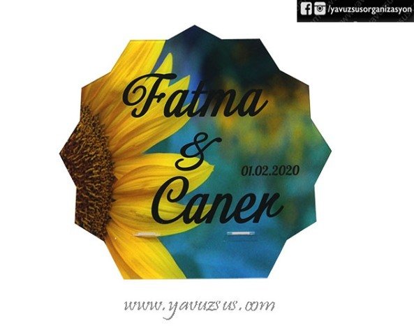 Ayçiçeği Üzeri Papatya Baskılı İsimlik & Tabanlık