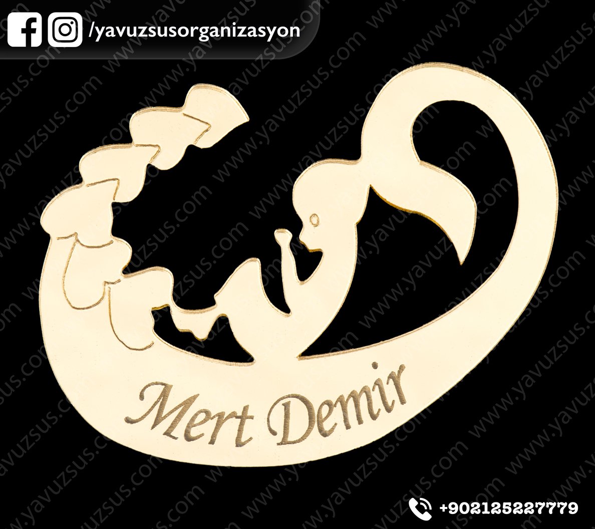 Bebekli vav  pleksi(6,5*8cm) ALTIN