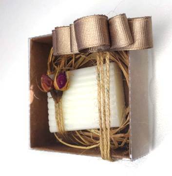 Kutulu gülü  kare sabun  nik.şekeri(20 ad)