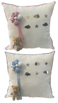 Açık Zemin Üzerine Top Dekor.Ayıcıklı Takı Yastığı