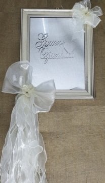 Organze fiyonklu aynalı kapı süsü