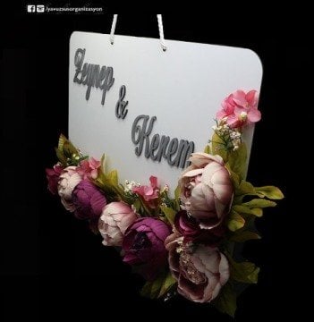 Dikdörtgen Çiçek Süslü Duvar Süsü(İsimlik)