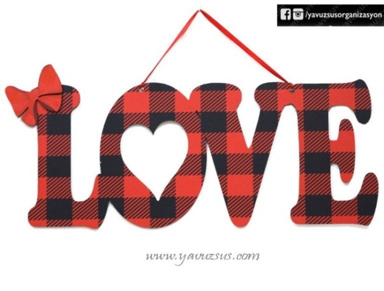 Ahşap Pitikareli Fiyonklu Love Dekor(50*20cm)