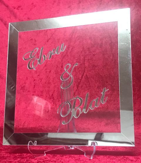 Ayaklı Pleksi  Çerçeve İsimlik