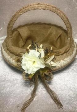 Çiçekli hasır bebek ürünü