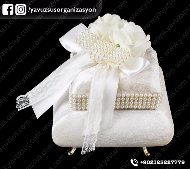 İncili dantelli küçük tesbih kutusu KREM