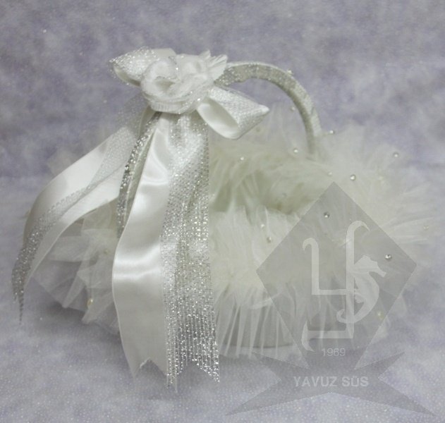 saten güllü fiyonklu sepet PEMBE