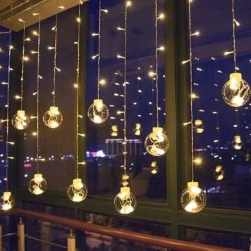 Top Şeklinde Sarkıt Işık