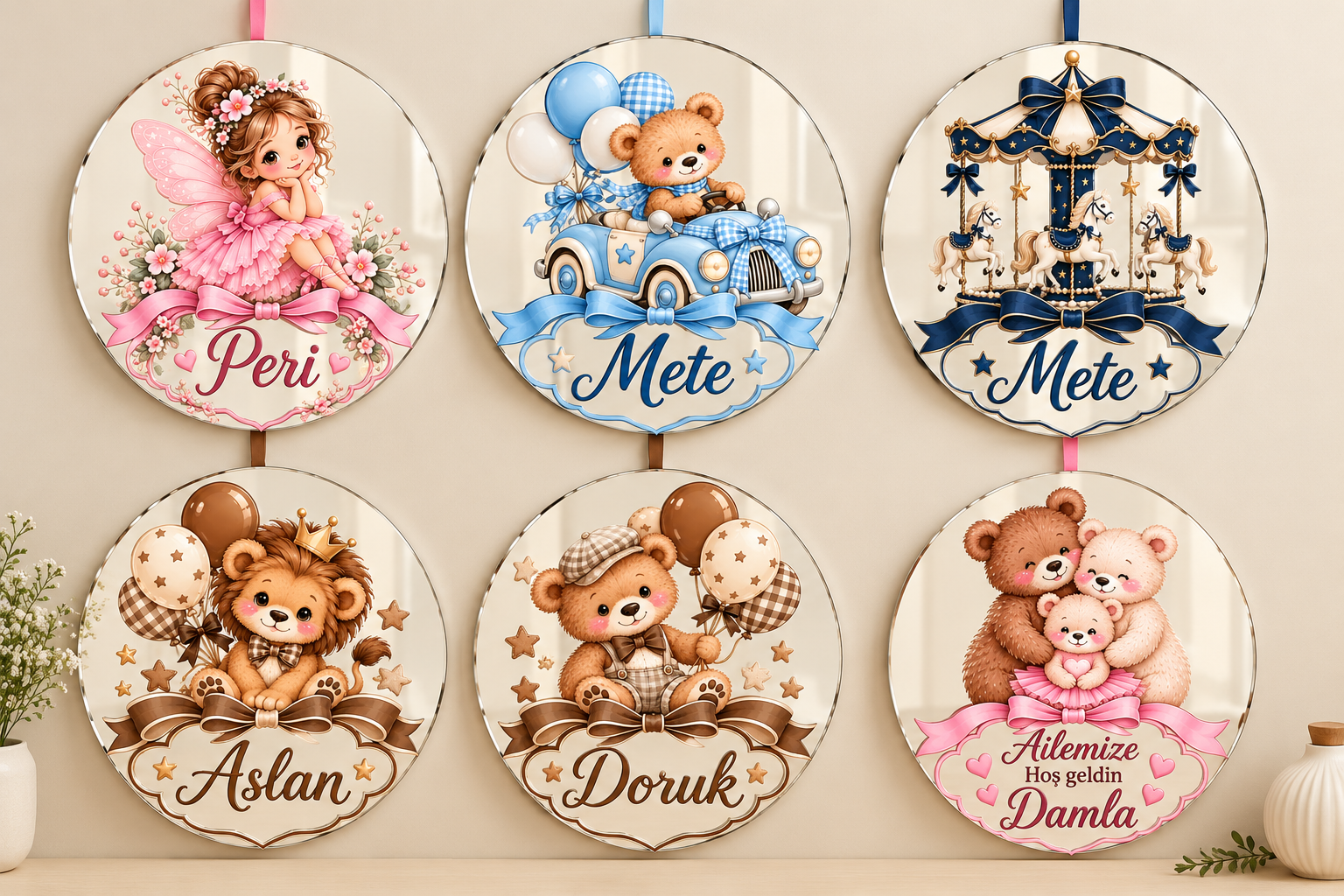 Gümüş Pleksi Bebek Kapı Süsü – 30 cm İsimli UV Baskılı Model