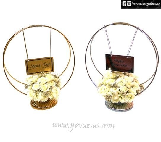 Çiçek Dekorlu 30 cm Yuvarlak İsimlik(Tabanlık)