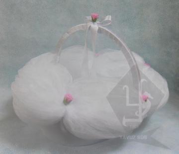 beyaz üzeri mavi / pembe boğumlu sepet