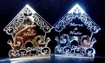 Pleksi küçük kuşlu ev ALTIN