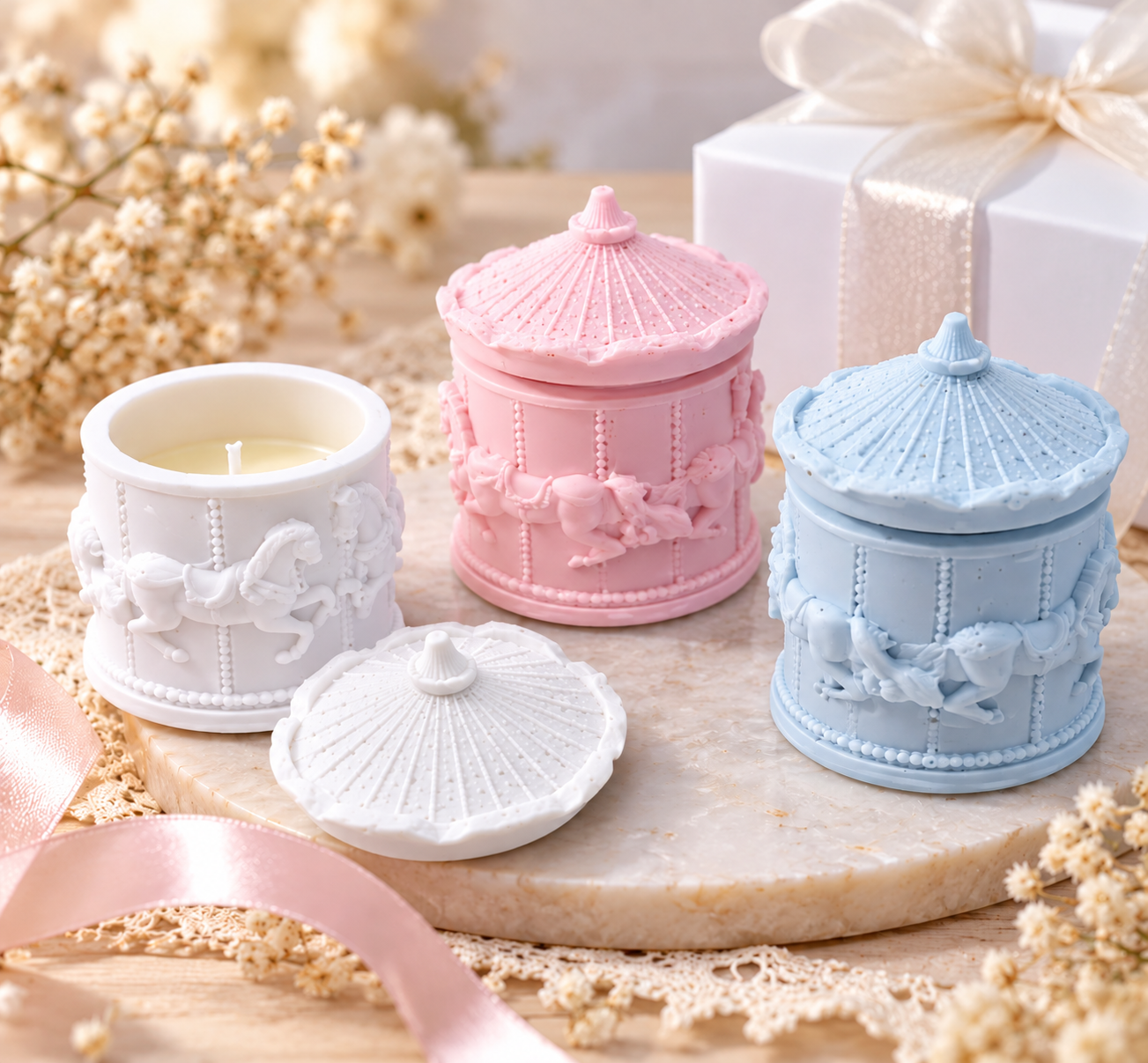 Atlıkarınca Mum – Polyester Dekoratif Hediyelik Mum 6×4,5 cm
