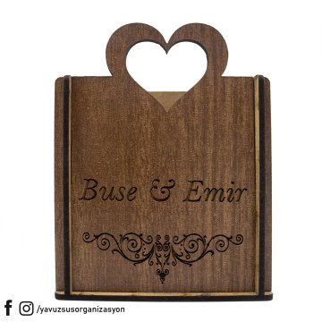Ahşap & Şeffaf Pleksi Kalp Hatıra Panosu (31 cm)