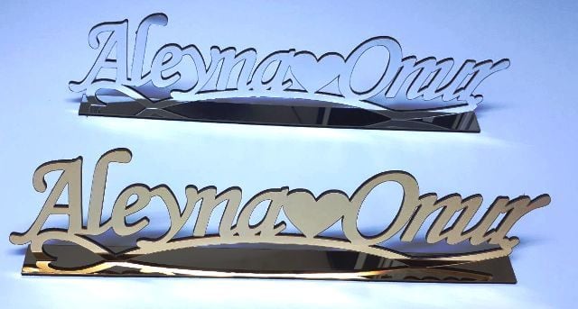 Pleksi & Ahşap dalgalı tabanlık masa üstü isimlik ALTIN