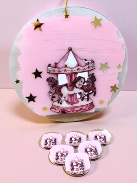 Pleksi kabartmalı Atlıkarınca kapı süsü& 20 ad. hediyelik takım