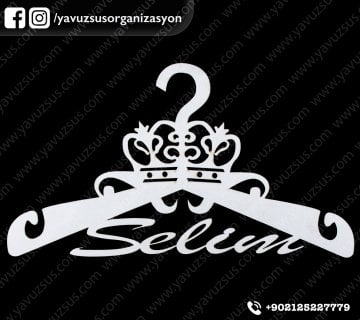 İsme ÖzelÇift taraflı kral taçlı ahşap askı(35*19)