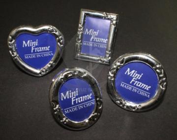 PLASTİK ÇERÇEVE GÜMÜŞ