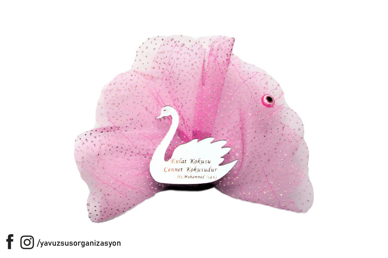 Tüllü Pleksi Kuğu (20 ad)