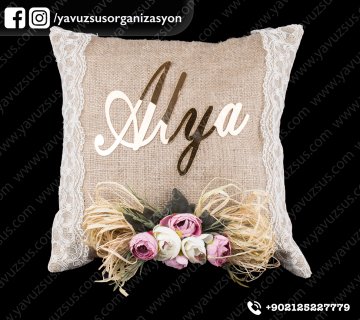 Hasır dantelli  yastık