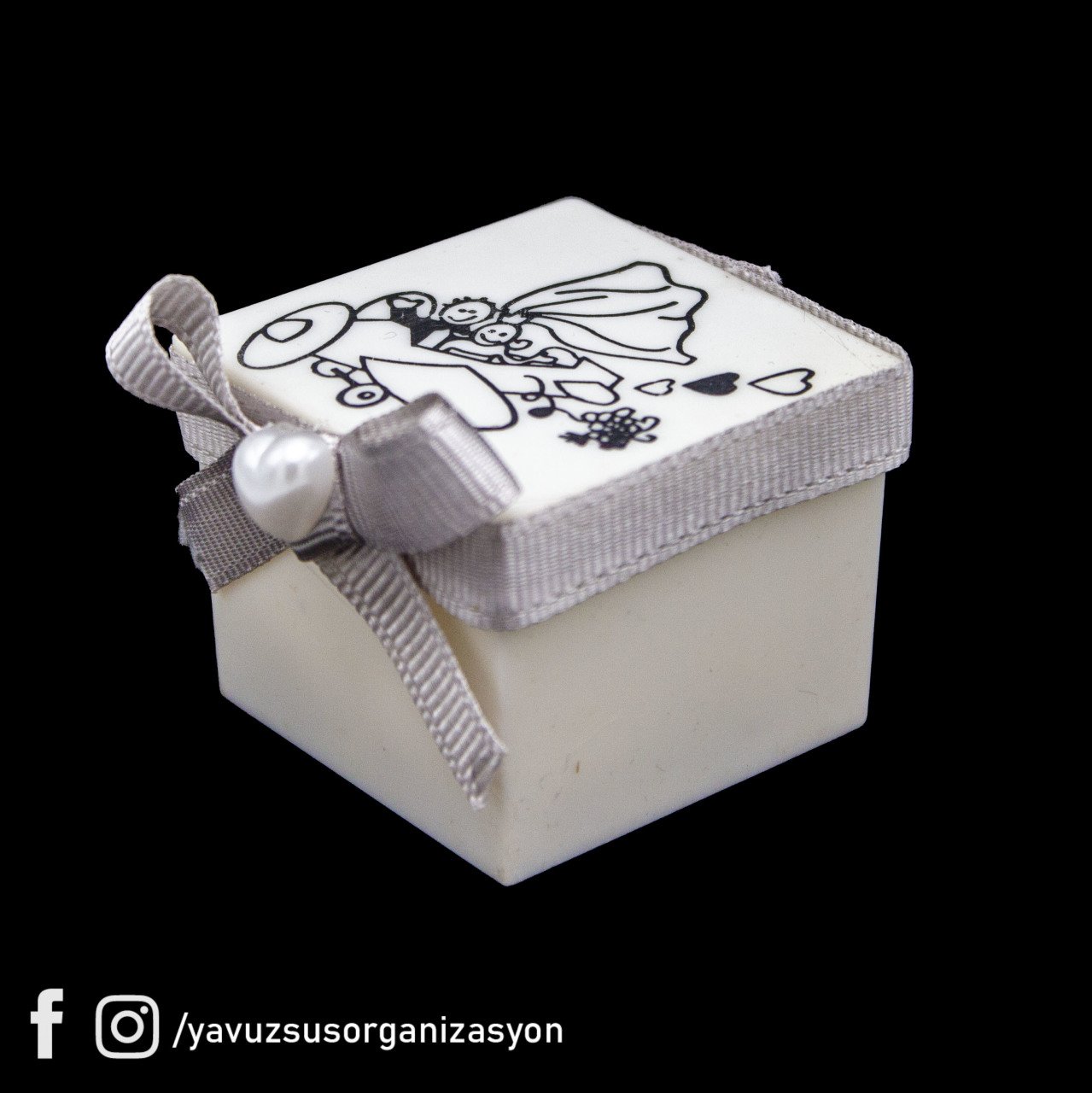 Baskılı Kutu Nikah Hediyeliği (20adet) (5x5x4cm) GUMUS