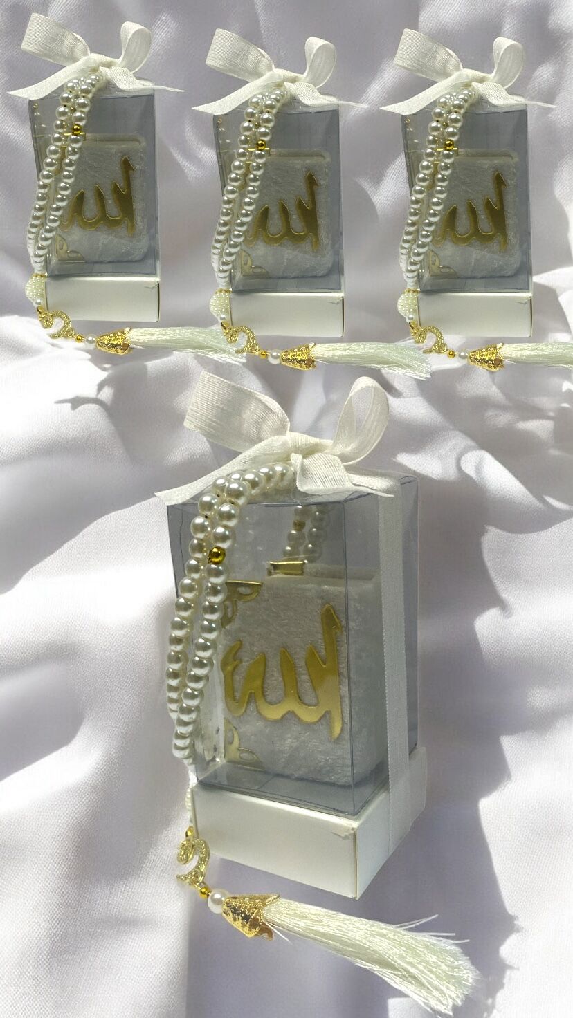 Dik kutuda kuran & Tesbih Hediyelik(20 adet)