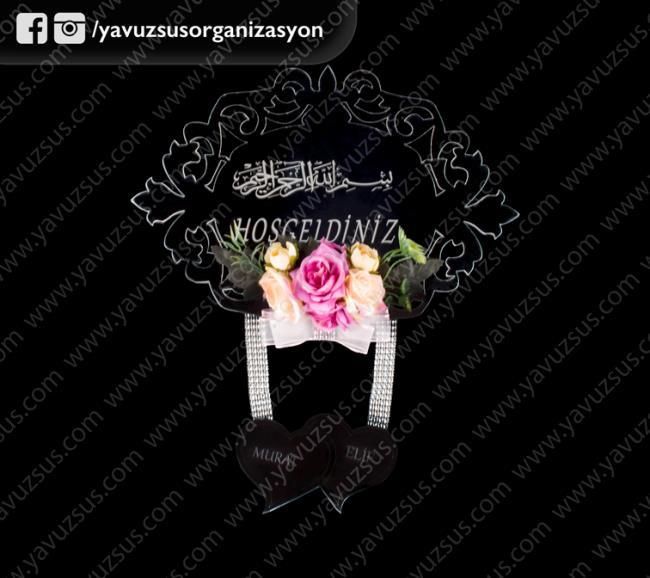 pleksi lale çerceveli sarkıt kalpli k.süsü