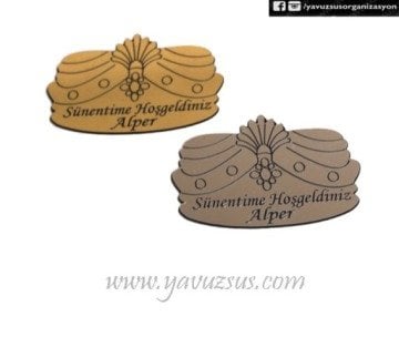 Sünnet şapkası şeklinde pleksi(7*5,5cm)