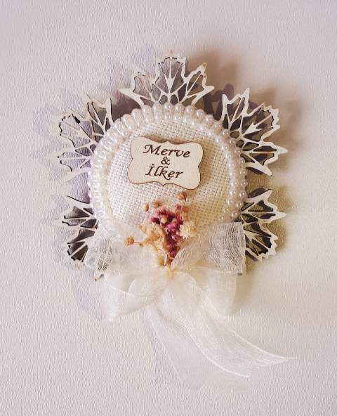 Krem rengi süslü yaprak desenli nik.şekeri(20 ad)