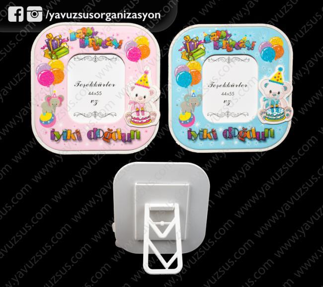 happy birthday ayaklı resim çer. (KLD) MAVI