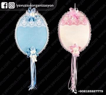 oval ayıcıklı dantelli kapı süsü MAVI