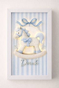 Çerçeve şeklinde pembe & mavi atlı kapı süsü