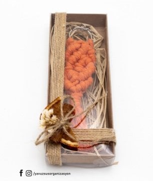 Renkli Makrome Anahtarlık Kutuda Hed(20 Adet)