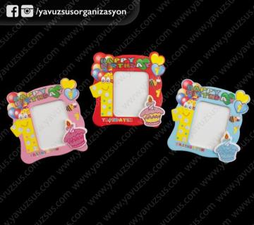 bir yaşındayım kare çerçeve